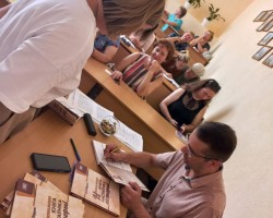 Главный редактор «Беларускага гістарычнага часопіса» А.А.Корзюк принял участие в заседании методического объединения учителей учителей истории и обществоведения Светлогорского района Главный редактор «Беларускага гістарычнага часопіса» А.А.Корзюк принял участие в заседании методического объединения учителей учителей истории и обществоведения Светлогорского района